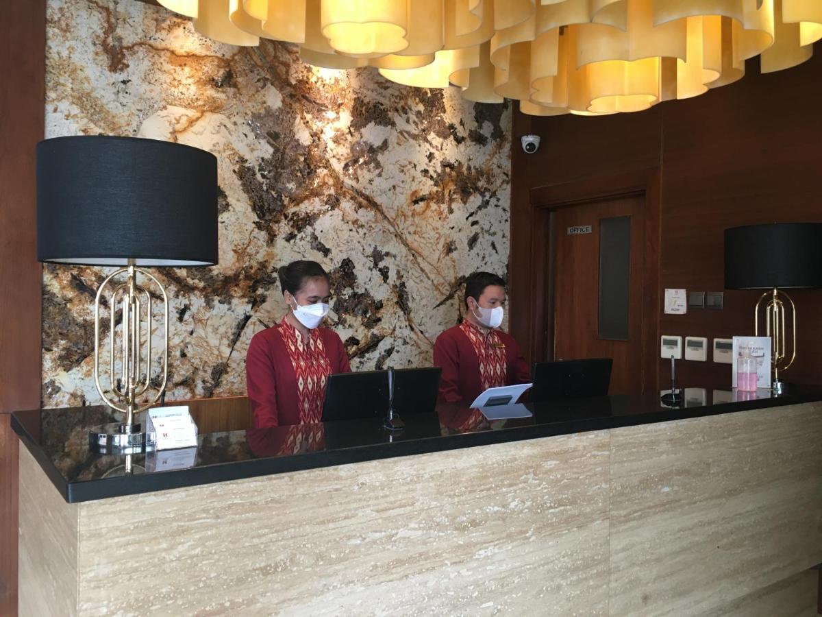 Sotis Residence Pejompongan Jakarta Exterior foto